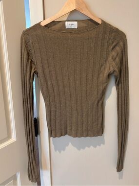 Dissh Long Sleeve Top